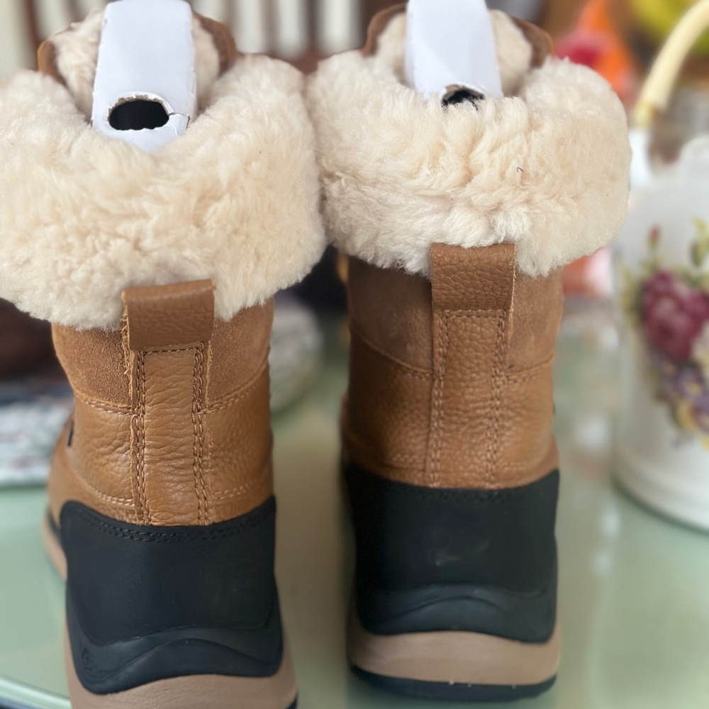 UGG Adirondack III Boots woman - Picture 5 of 6